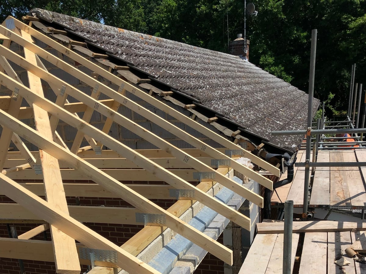 Pitched roof: before and after, before the work