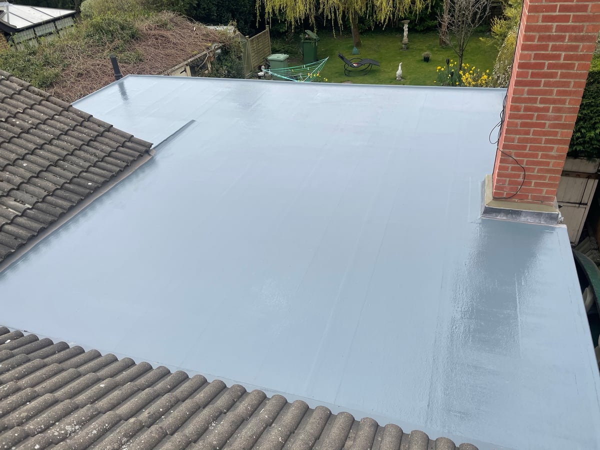 Flat roof: before and after, after the work