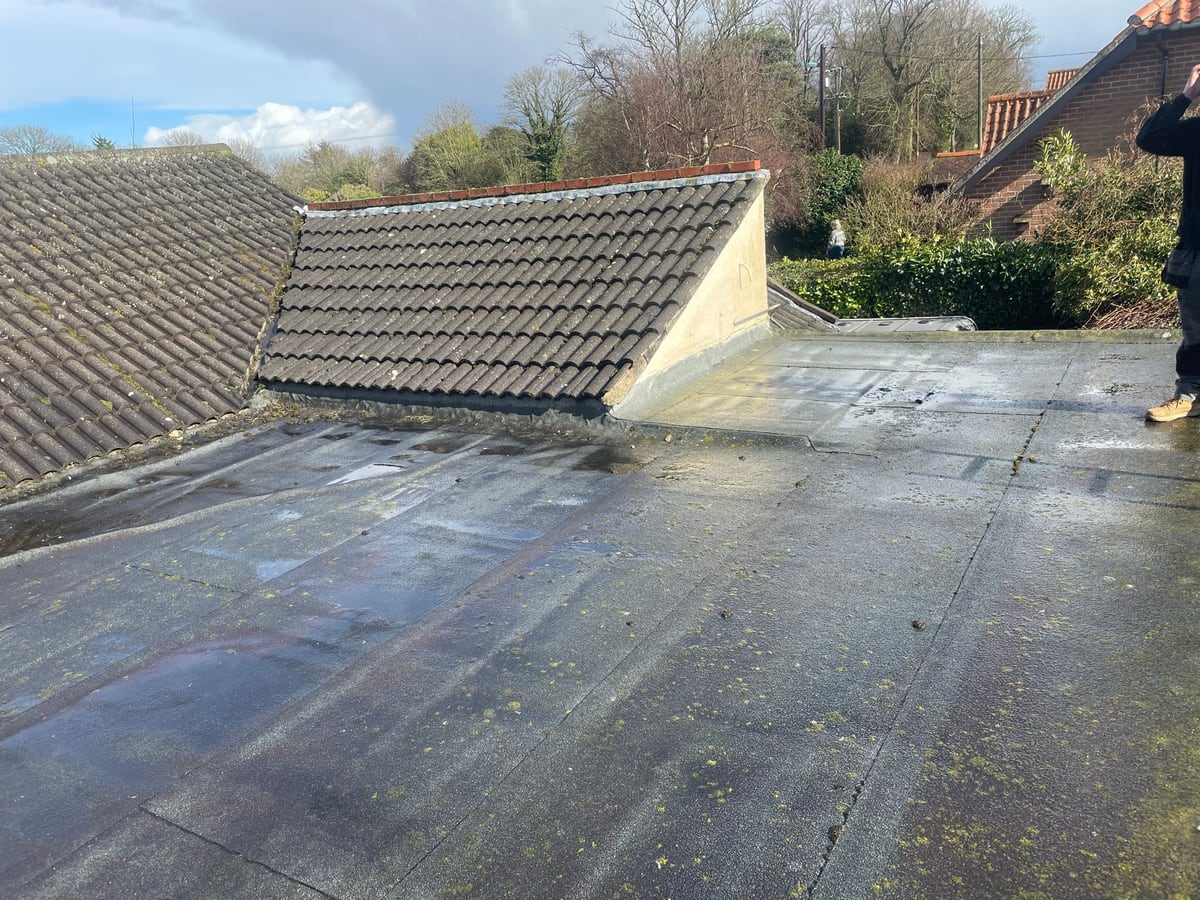 Flat roof: before and after, before the work