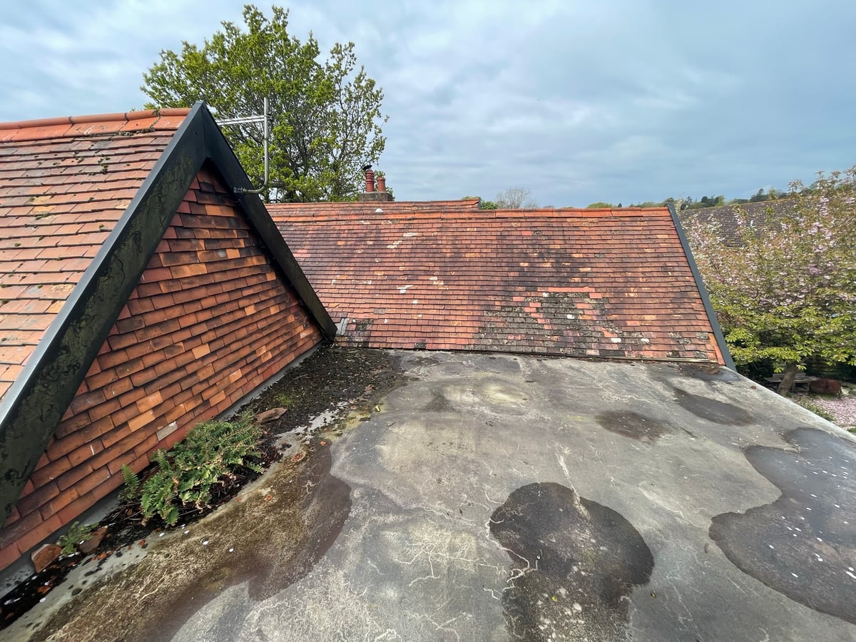 Flat roof: before and after, before the work