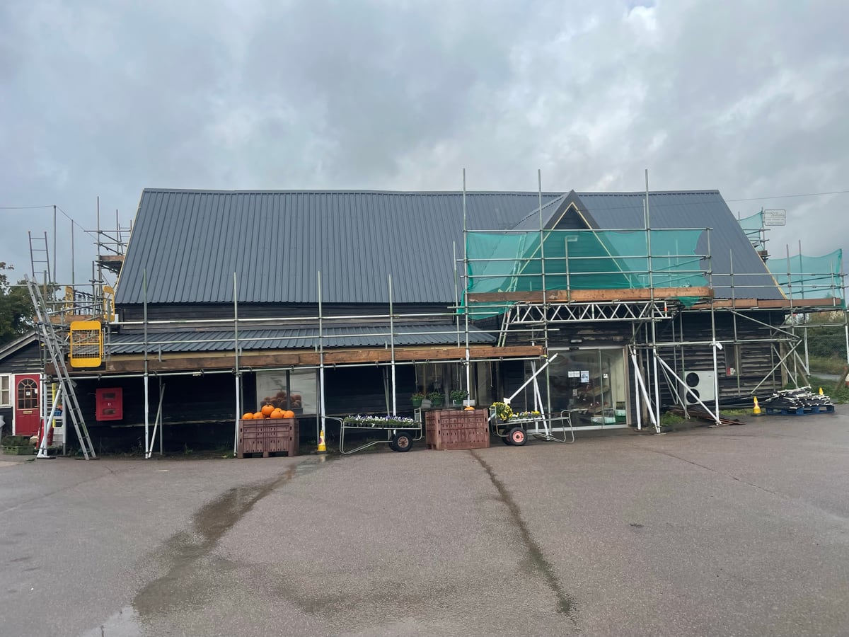 Pitched roof: before and after, after the work