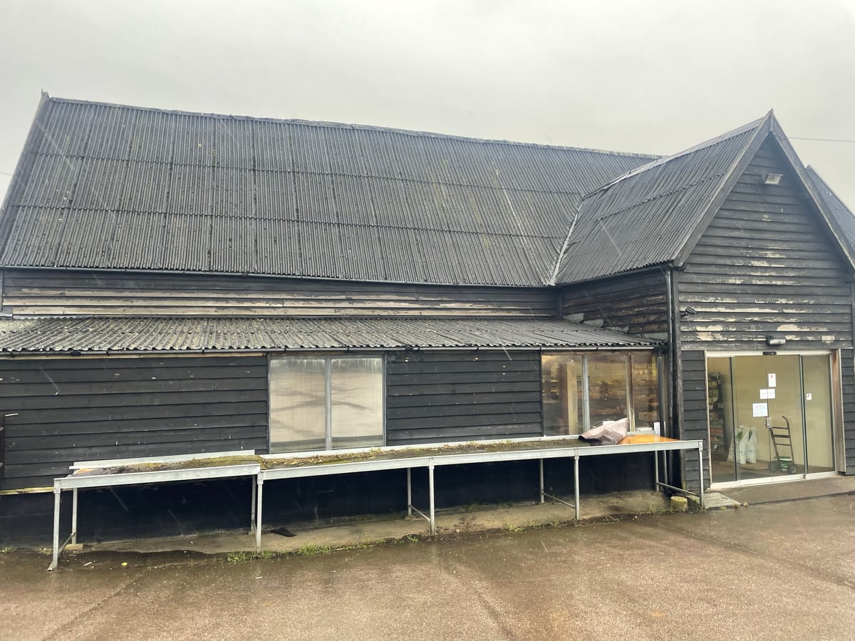Pitched roof: before and after, before the work