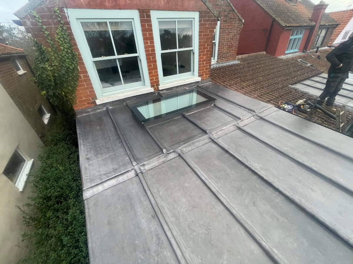 Lead roof