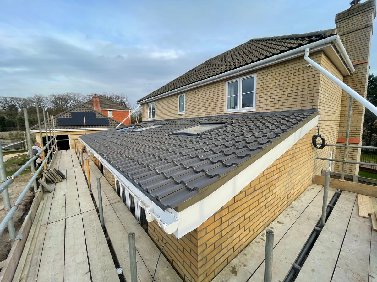 Pitched roof, Corton