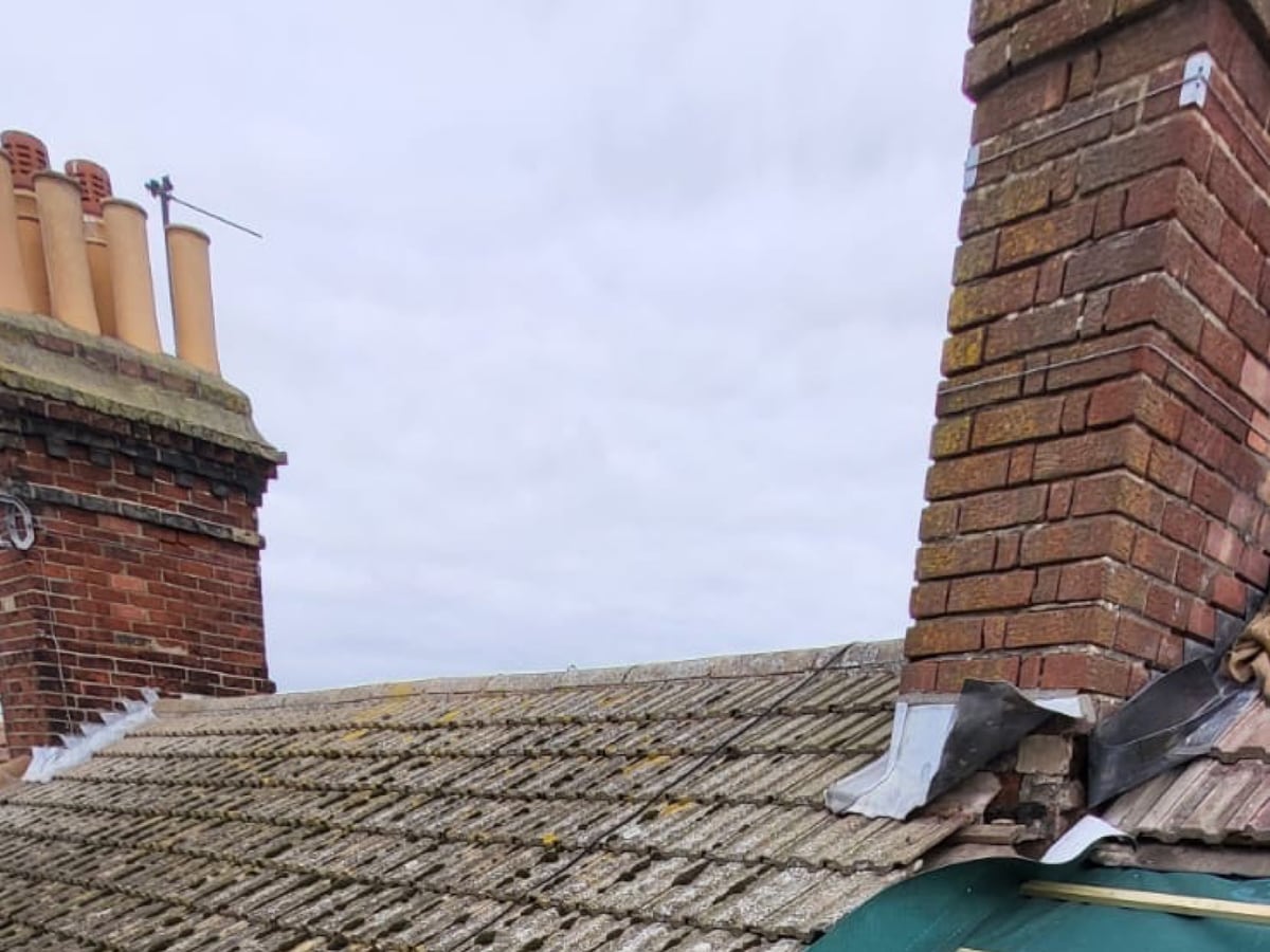 Roof repair, Oulton Broad