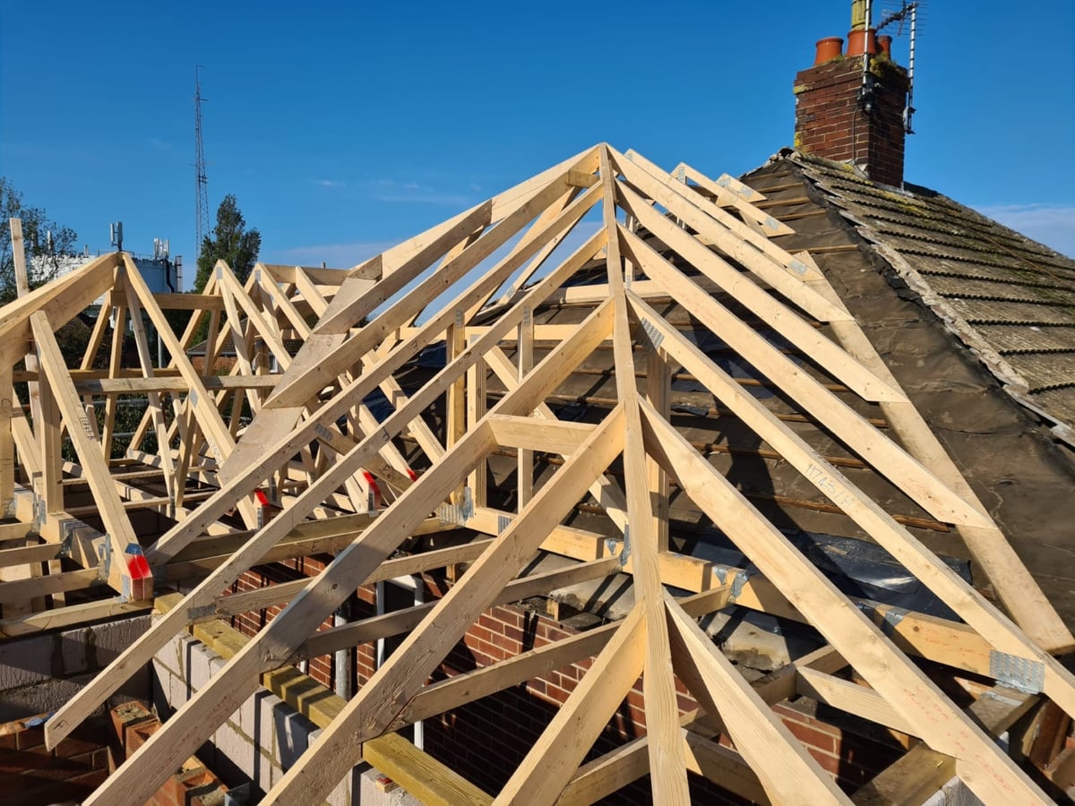 New roof timbers, Reydon