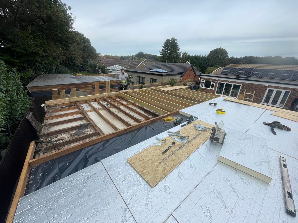 Flat roof structure